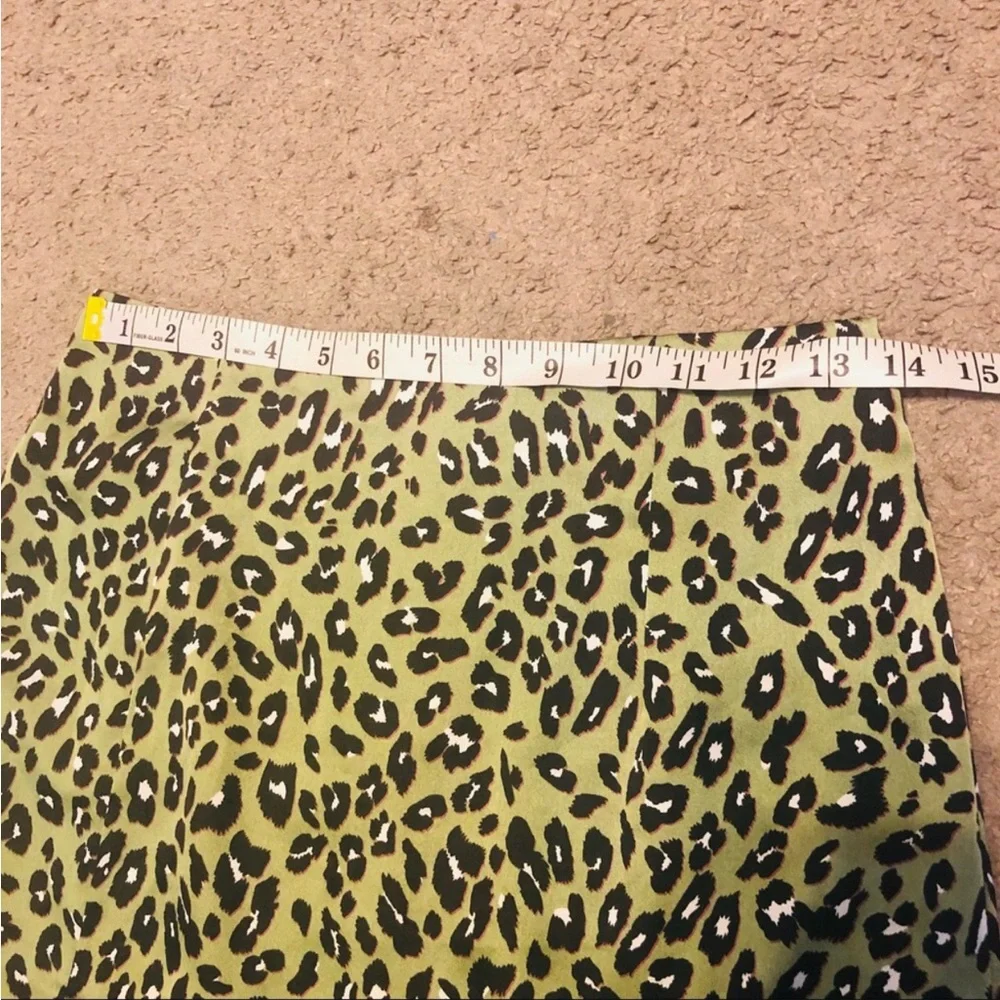 Superdown Betty Slit Mini Skirt in Green Leopard - Picture 7 of 9